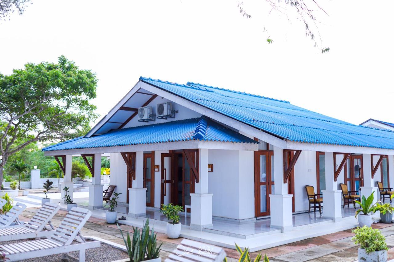 Ceylonta Beach Resort And Spa ハンバントタ エクステリア 写真