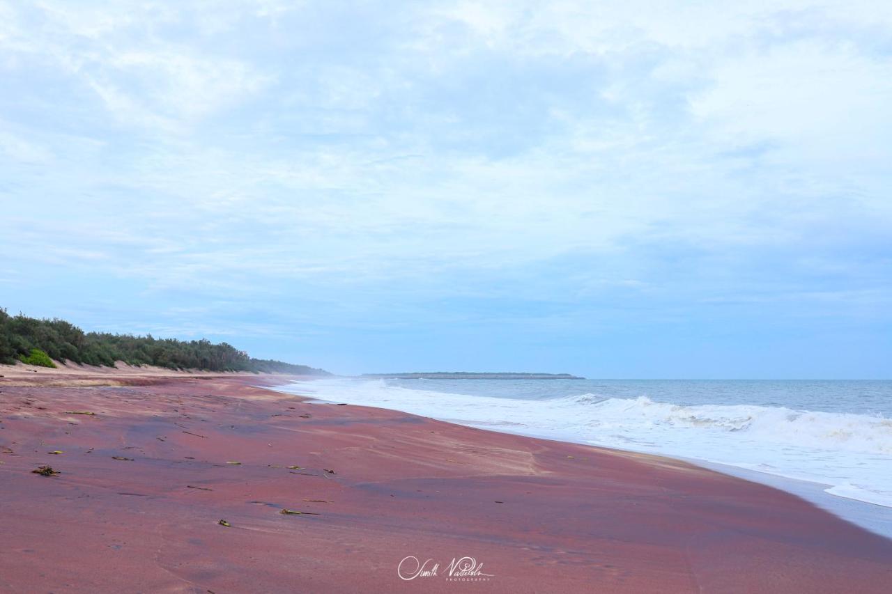 Ceylonta Beach Resort And Spa ハンバントタ エクステリア 写真