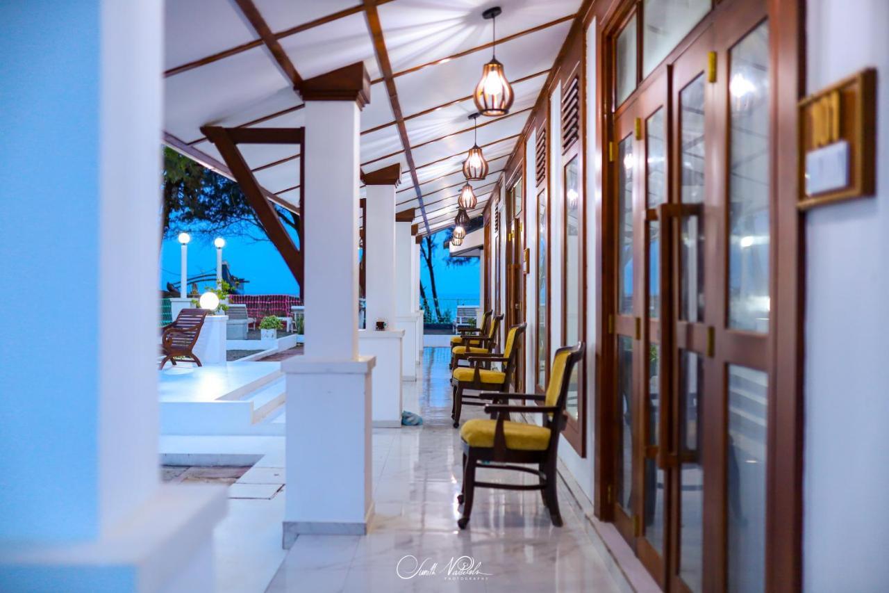 Ceylonta Beach Resort And Spa ハンバントタ エクステリア 写真