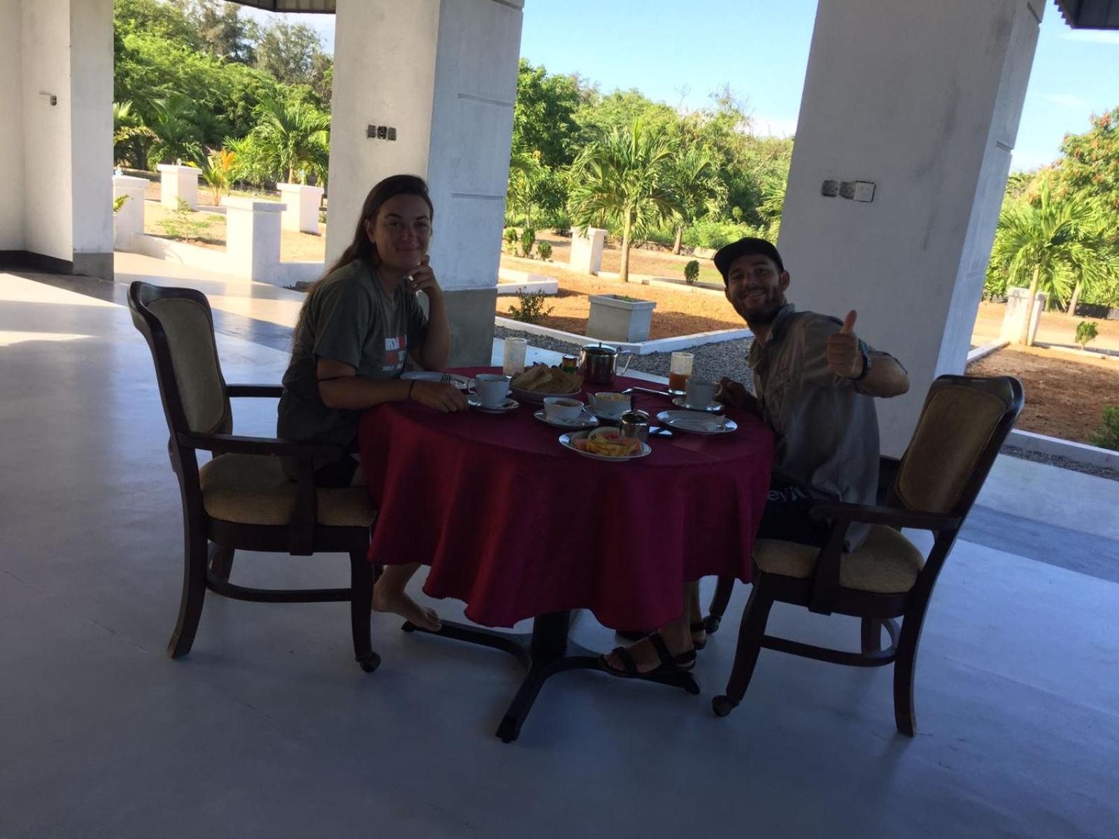 Ceylonta Beach Resort And Spa ハンバントタ エクステリア 写真