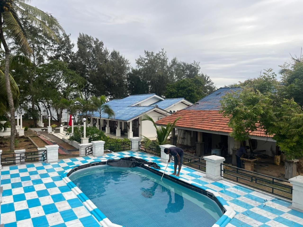 Ceylonta Beach Resort And Spa ハンバントタ エクステリア 写真