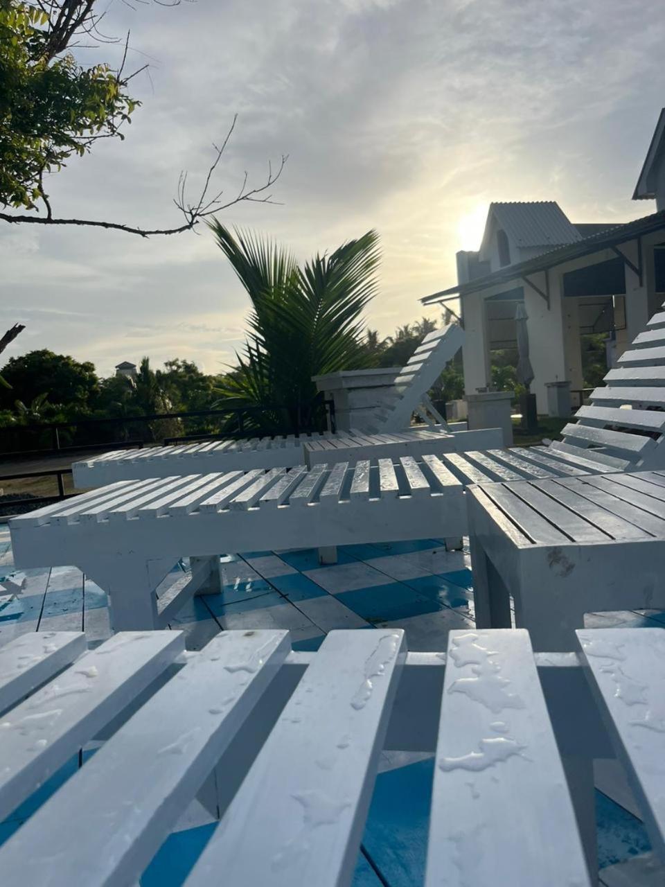 Ceylonta Beach Resort And Spa ハンバントタ エクステリア 写真